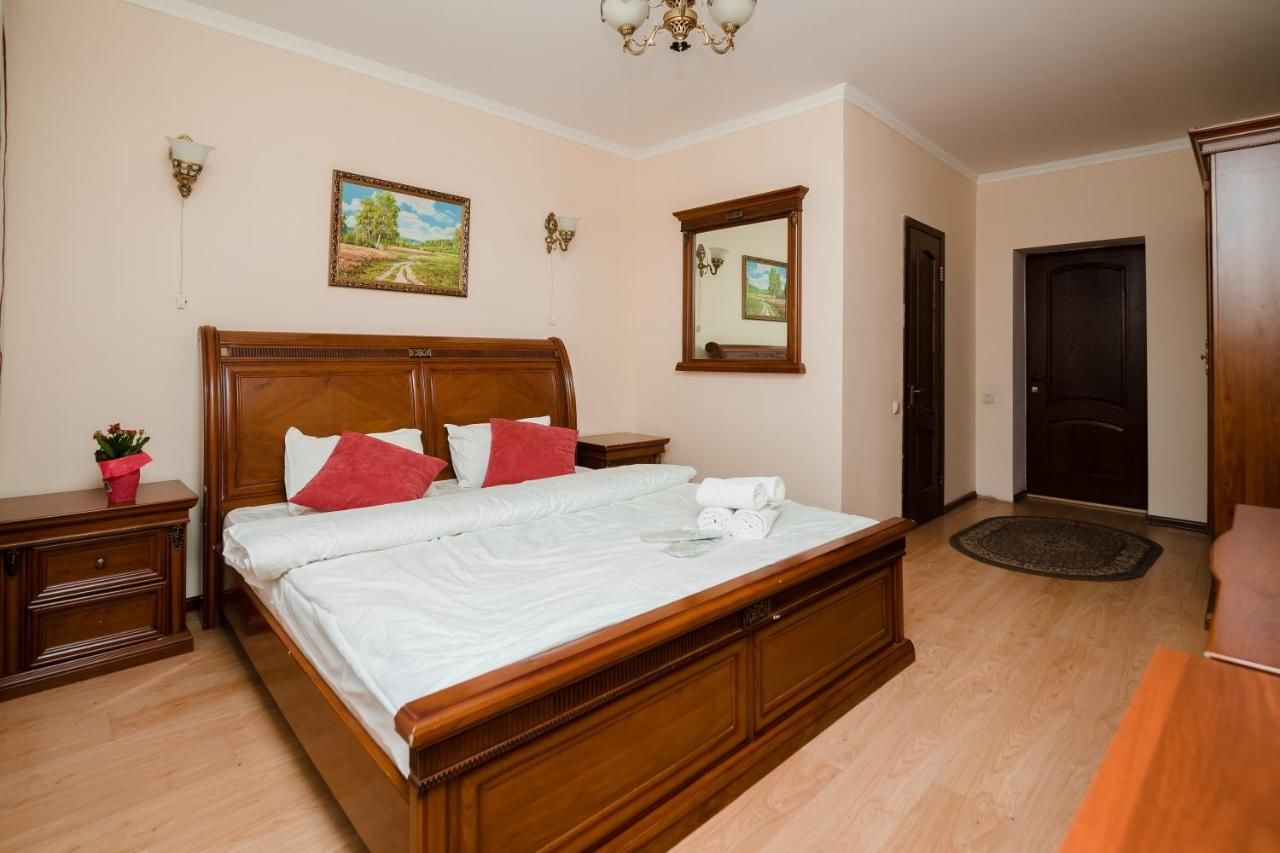 Отель Azat Hotel Нур-Султан