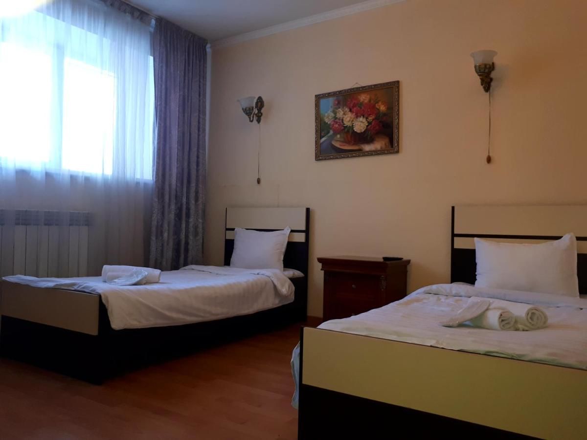 Отель Azat Hotel Нур-Султан